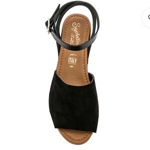 SALE!! Platform black suede sandals